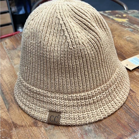 NWT C.C Bucket Hat - Picture 1 of 3